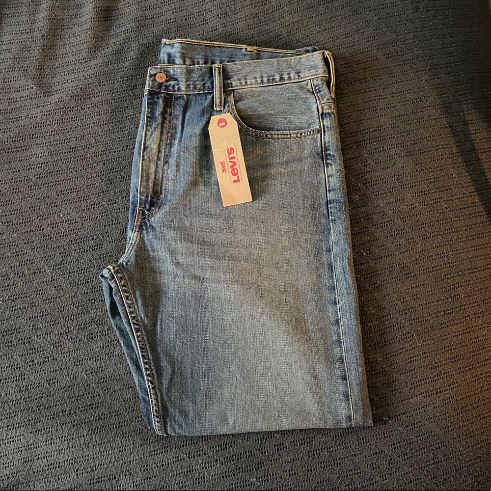 Levi’s 569 🔥NEW🔥